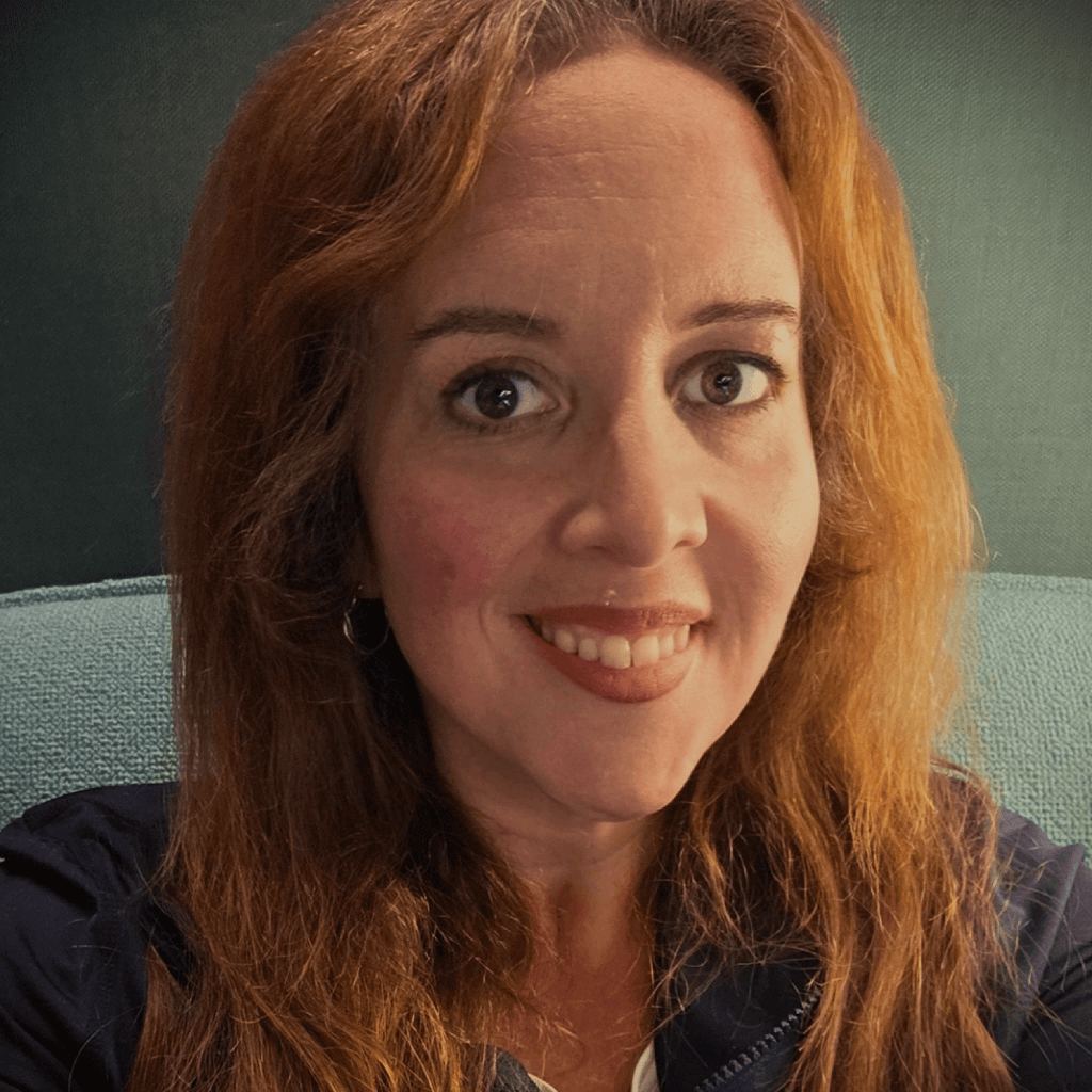 Emma-Jayne Perez Chies - HR Consultant